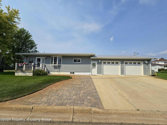 132 W 12TH ST, NEW ENGLAND, ND 58647 - Image 1