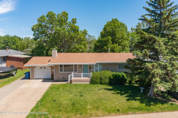 1070 4TH AVE E, DICKINSON, ND 58601 - Image 1