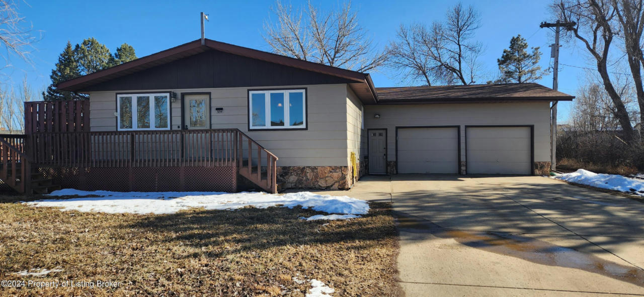 504 RUDOLPH AVE NW, SOUTH HEART, ND 58655, photo 1 of 50