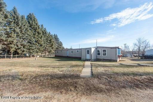 73 29TH AVE SW, DICKINSON, ND 58601 - Image 1