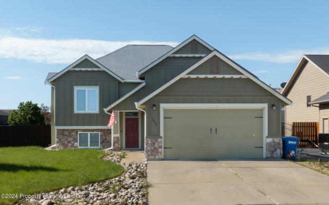 1492 7TH ST E, DICKINSON, ND 58601 - Image 1