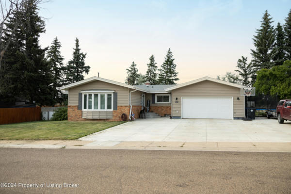225 12TH ST E, DICKINSON, ND 58601 - Image 1