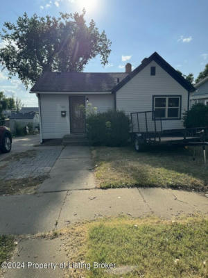 513 6TH AVE W, DICKINSON, ND 58601 - Image 1
