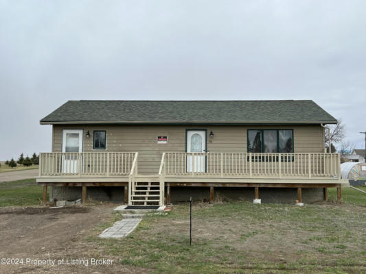 134 W 13TH ST, NEW ENGLAND, ND 58647 - Image 1