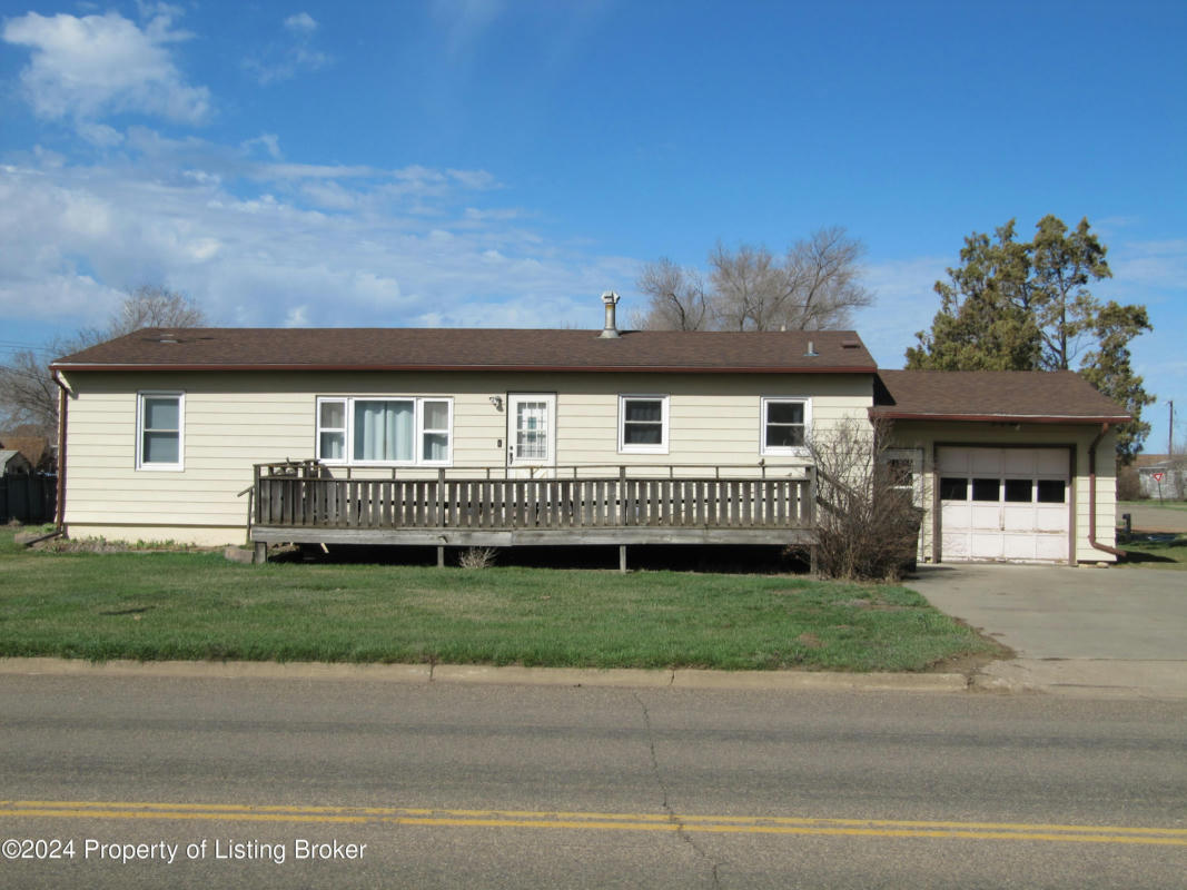 575 1ST AVE NW, BEACH, ND 58621, photo 1 of 35