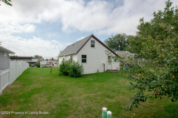 1329 1ST ST W, DICKINSON, ND 58601 - Image 1